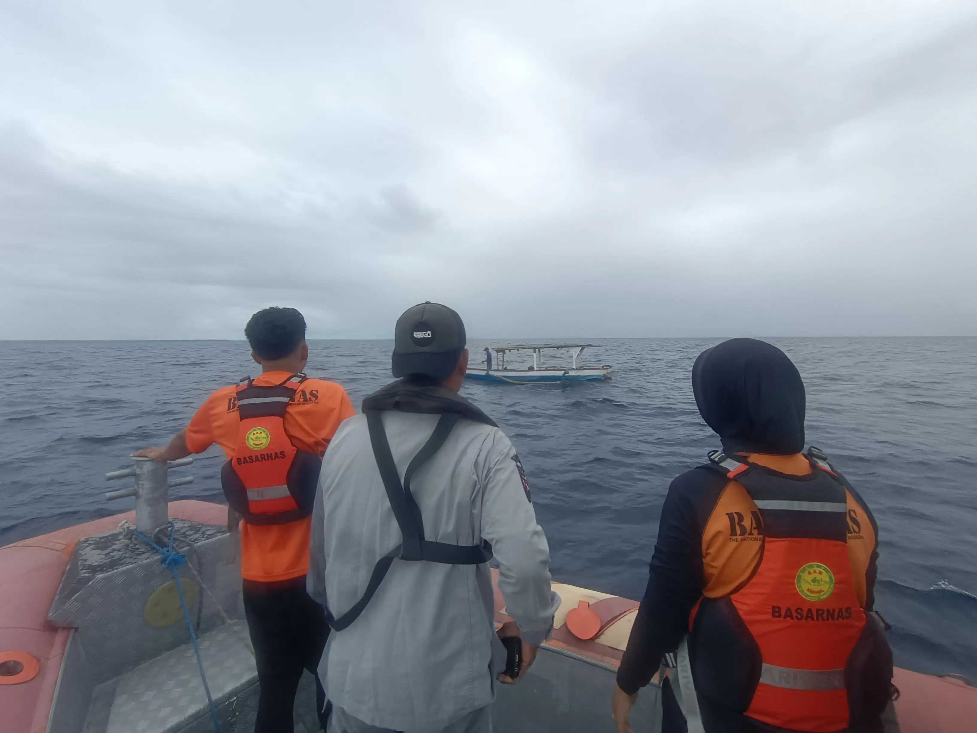 Mati Mesin di Perairan Maluku Tenggara, Dua Nelayan Tual Berhasil Dievakuasi Tim SAR Gabungan
