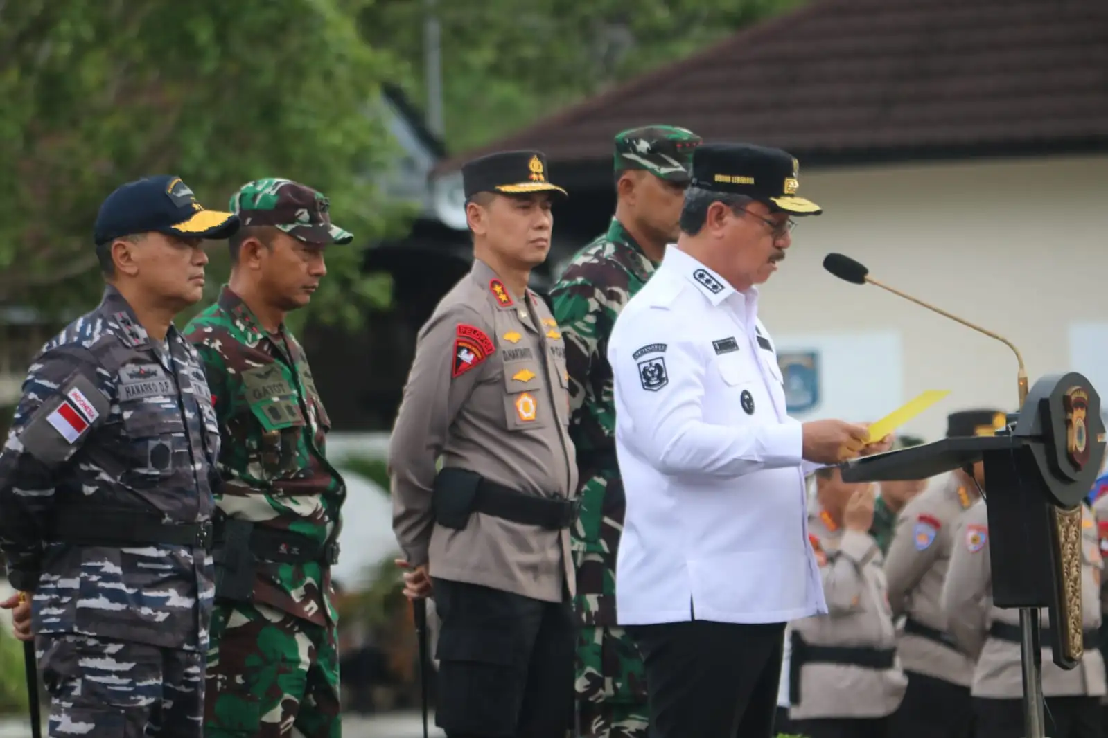 Gubernur Maluku Pimpin Apel Gelar Pasukan Operasi Ketupat 2026, Pastikan Idul Fitri 1447 H Aman dan Nyaman