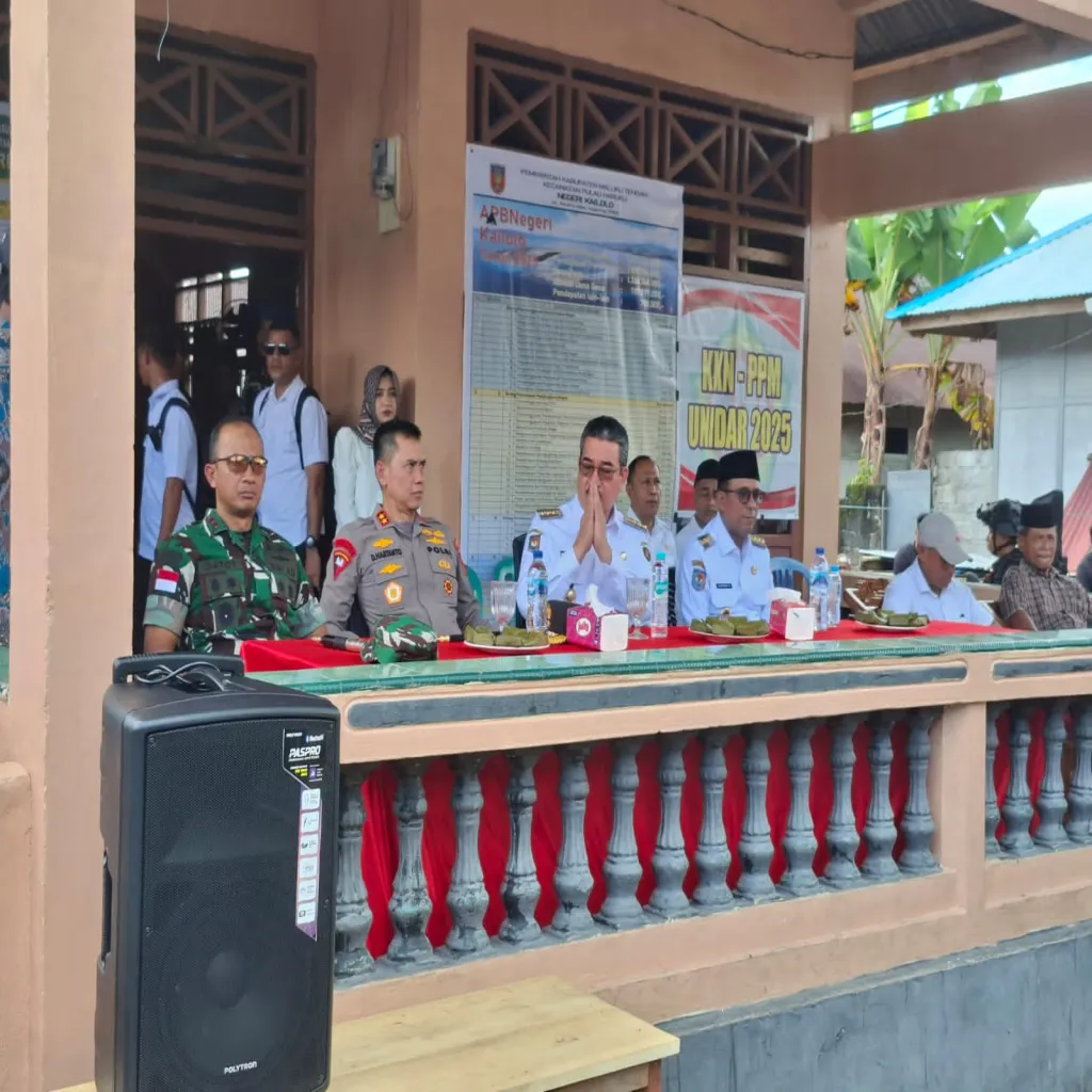 Redam Ketegangan, Gubernur Maluku Tegaskan “Seng Ada Orang Tua Mau Anak Bertikai”