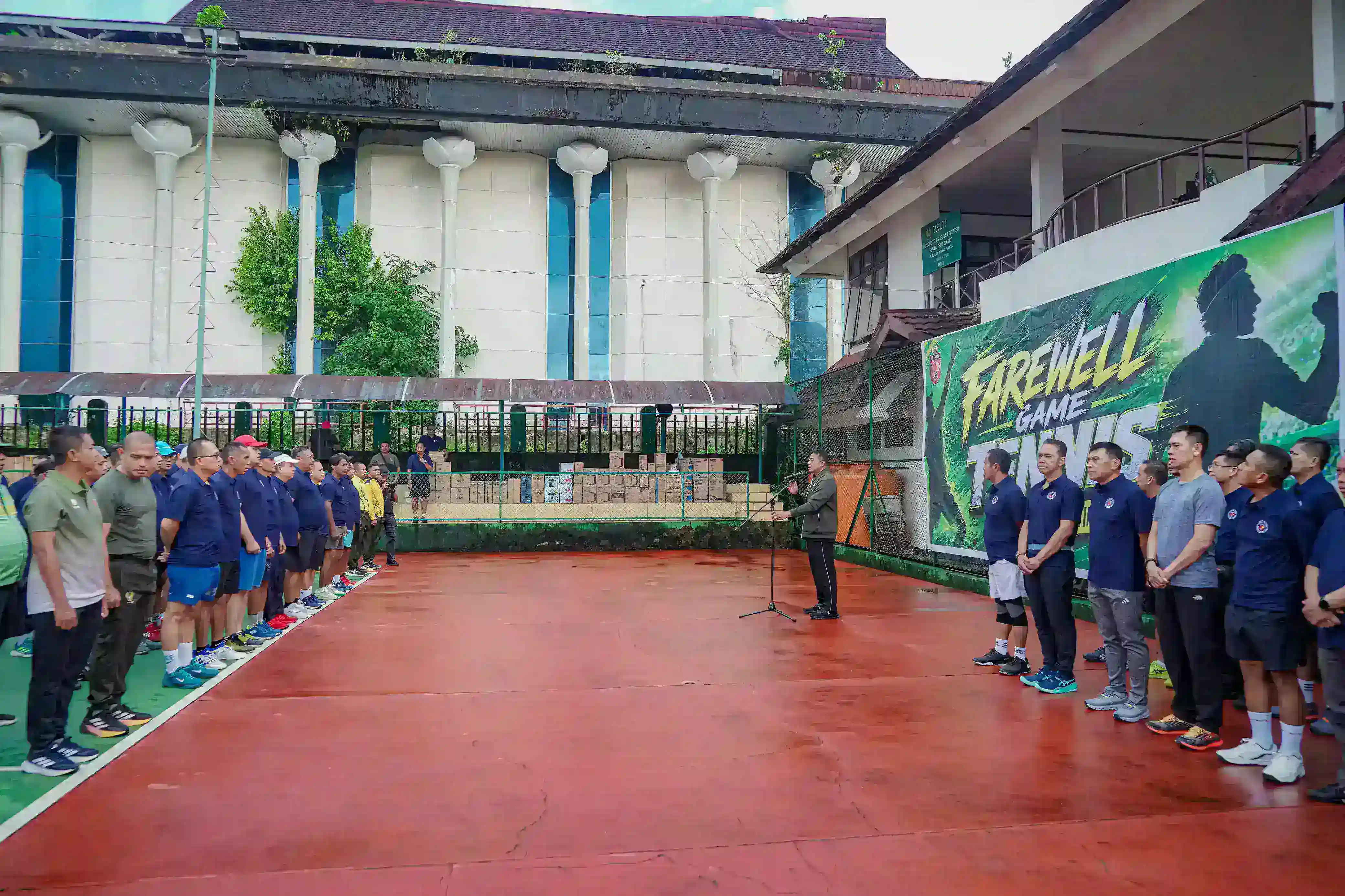 Farewell Game Tenis, Olahraga Bersama Lapangan Karang Panjang Dihadiri Para Tokoh dan Pejabat Daerah