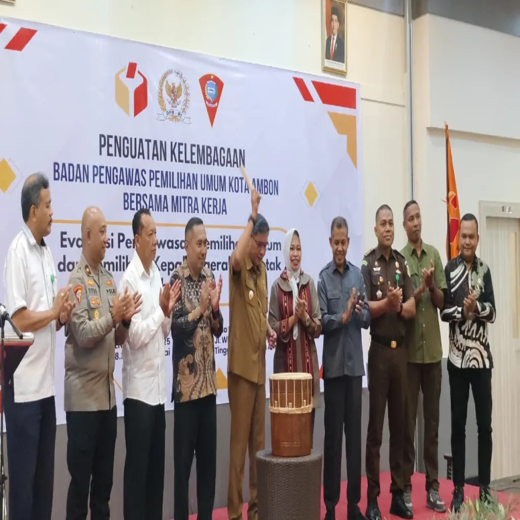 Pasi Intel Kodim Ambon Hadiri Evaluasi Pemilu: TNI Dukung Demokrasi Berintegritas