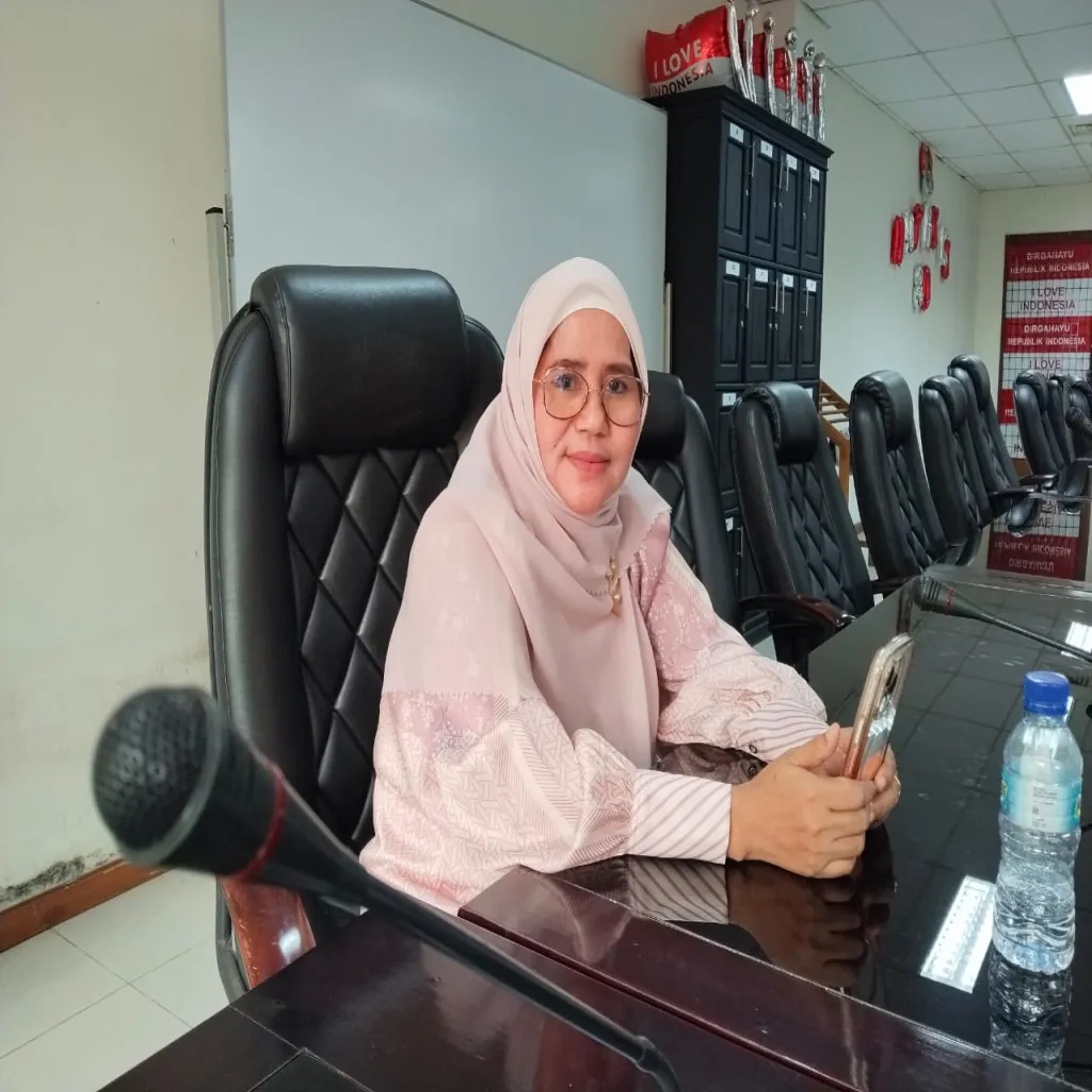 Tanggapi Keluhan Warga Soal Kendala Pendistribusian Air Oleh PDAM, Rostina Hasyim Datangi Pihak PDAM Minta Penjelasan