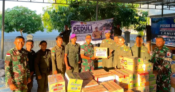 Solidaritas Mahasiswa Dan Alumni, IARMI-MENWA Serahkan Donasi ke Lanud El Tari, Segera Diberangkatkan ke Flores Pakai Hercules
