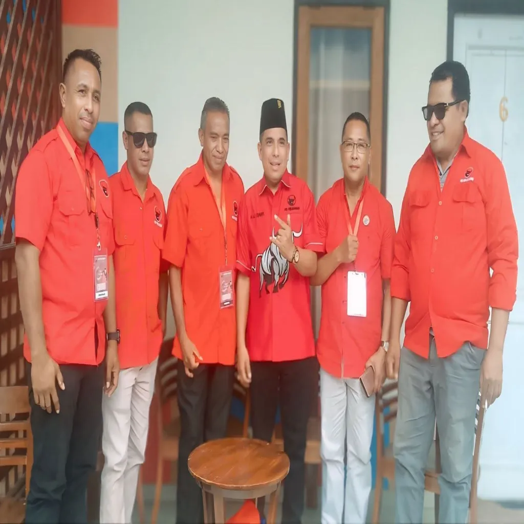 TIGA TOKOH PENDIRI PARTAI NASDEM MALUKU BARAT DAYA RESMI HIJRAH KE PDIP
