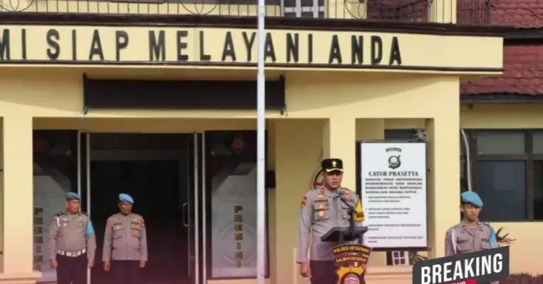 Usai Cuti Lebaran Wakapolres Ketapang Cek Kehadiran Personel, Pastikan Kesiapan Pelaksanaan Tugas
