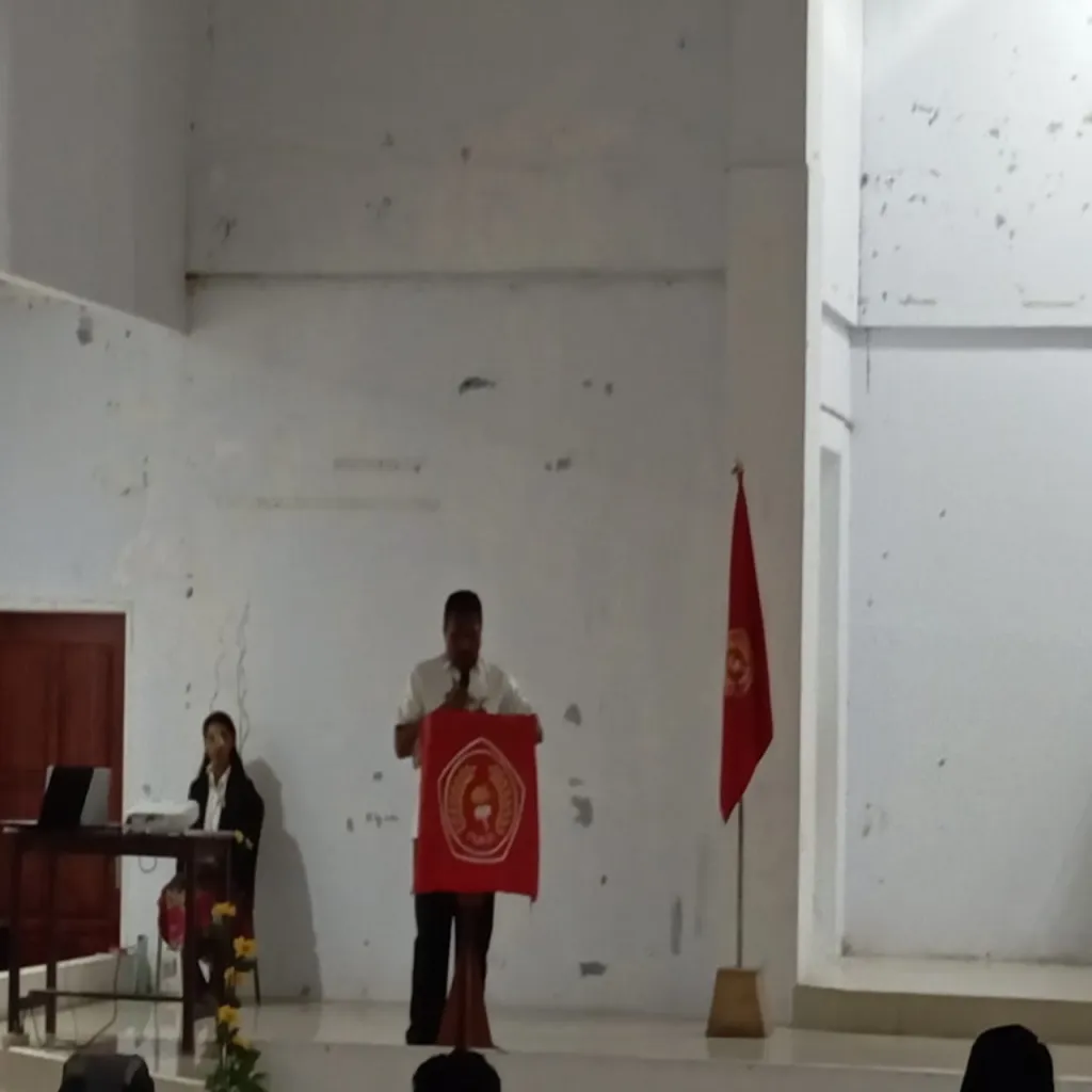 Bupati Malra Tekankan Integritas dan Spiritualitas di Pelantikan PMKRI Langgur 2025–2026