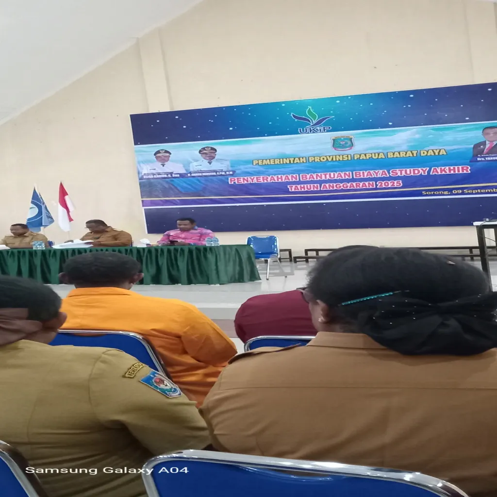 Pendidikan di Papua Barat Daya 318 Mahasiswa Papua Barat Daya Terima Bantuan Biaya Studi Akhir, Begini Pesan Gubernur Elisa Kambu