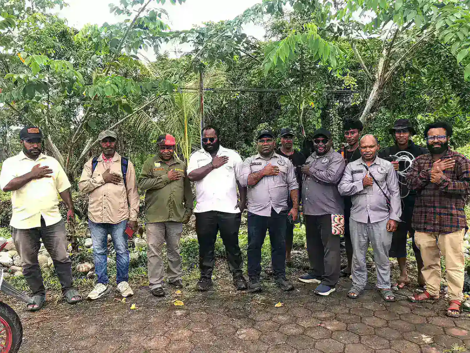 PELETAKAN BATU PERTAMA HONAI HAPAK: SAATNYA PEMUDA ADAT MIMIKA BANGKIT DAN BERHENTI JADI PENONTON DI TANAH SENDIRI