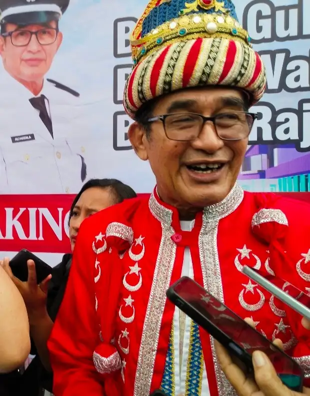 Upu Latu Ali Hatala: Pasar Apung Batu Merah Wujud Impian dan Solusi Kemacetan