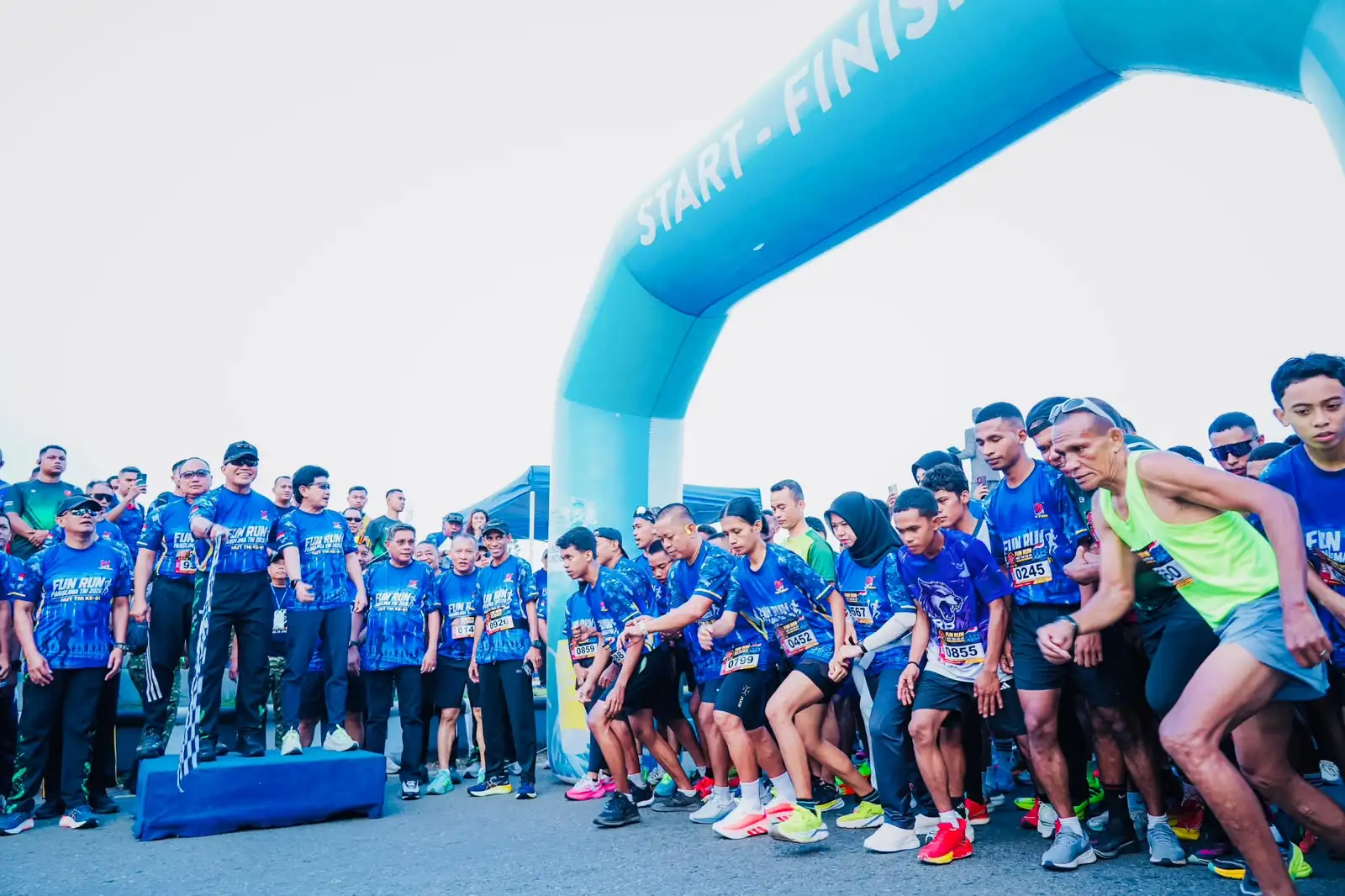 Semarak HUT ke-81 TNI, Dari Fun Run Hingga Bakti Sosial Untuk Masyarakat Maluku