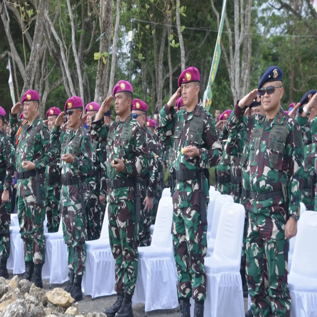 Danpasmar 1 Ikuti Upacara Pembaretan 527 Prajurit Muda Baret Ungu*
