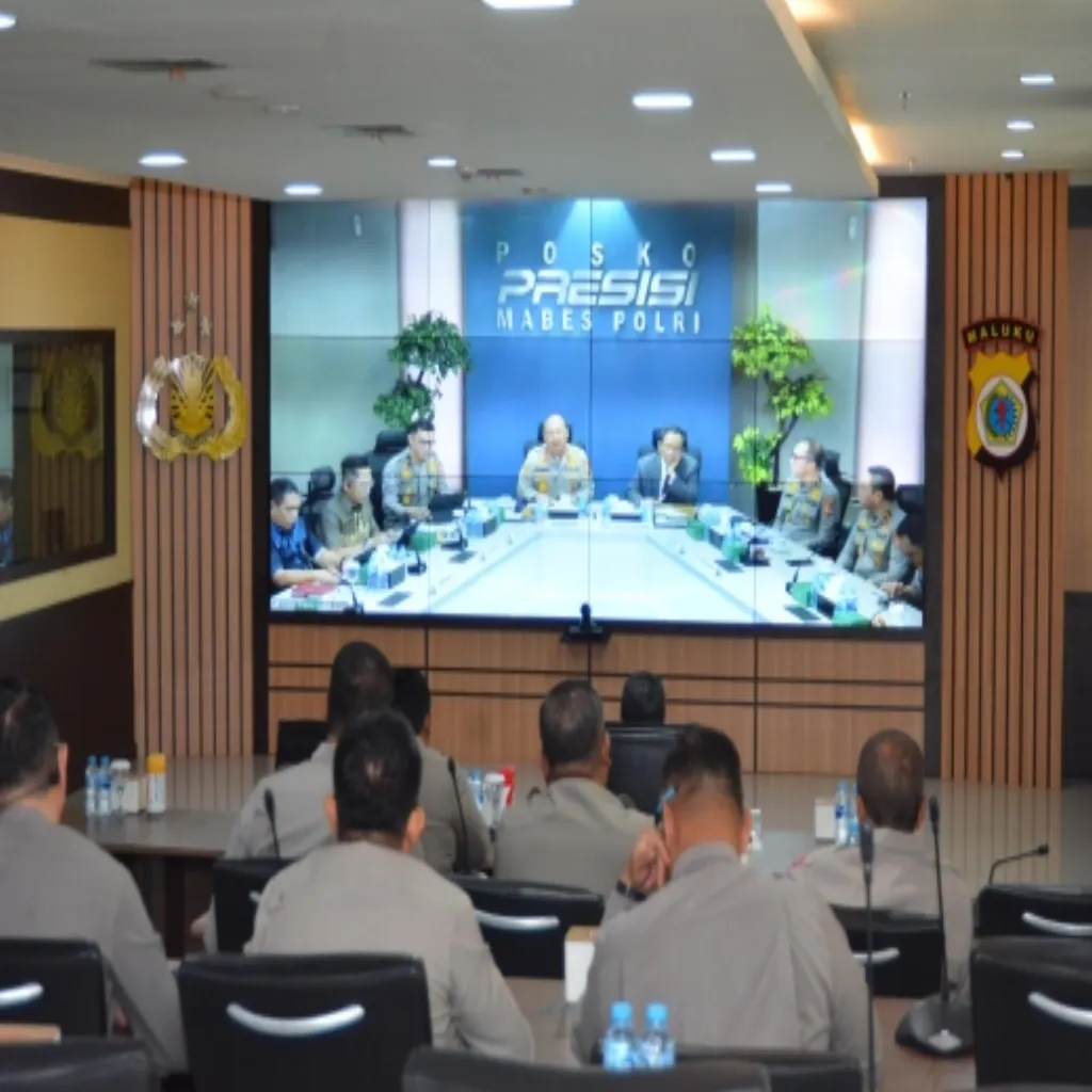 Perkuat Jati Diri dan Profesionalisme Polri, Wakapolda Maluku Hadiri Forum Belajar Bersama. 