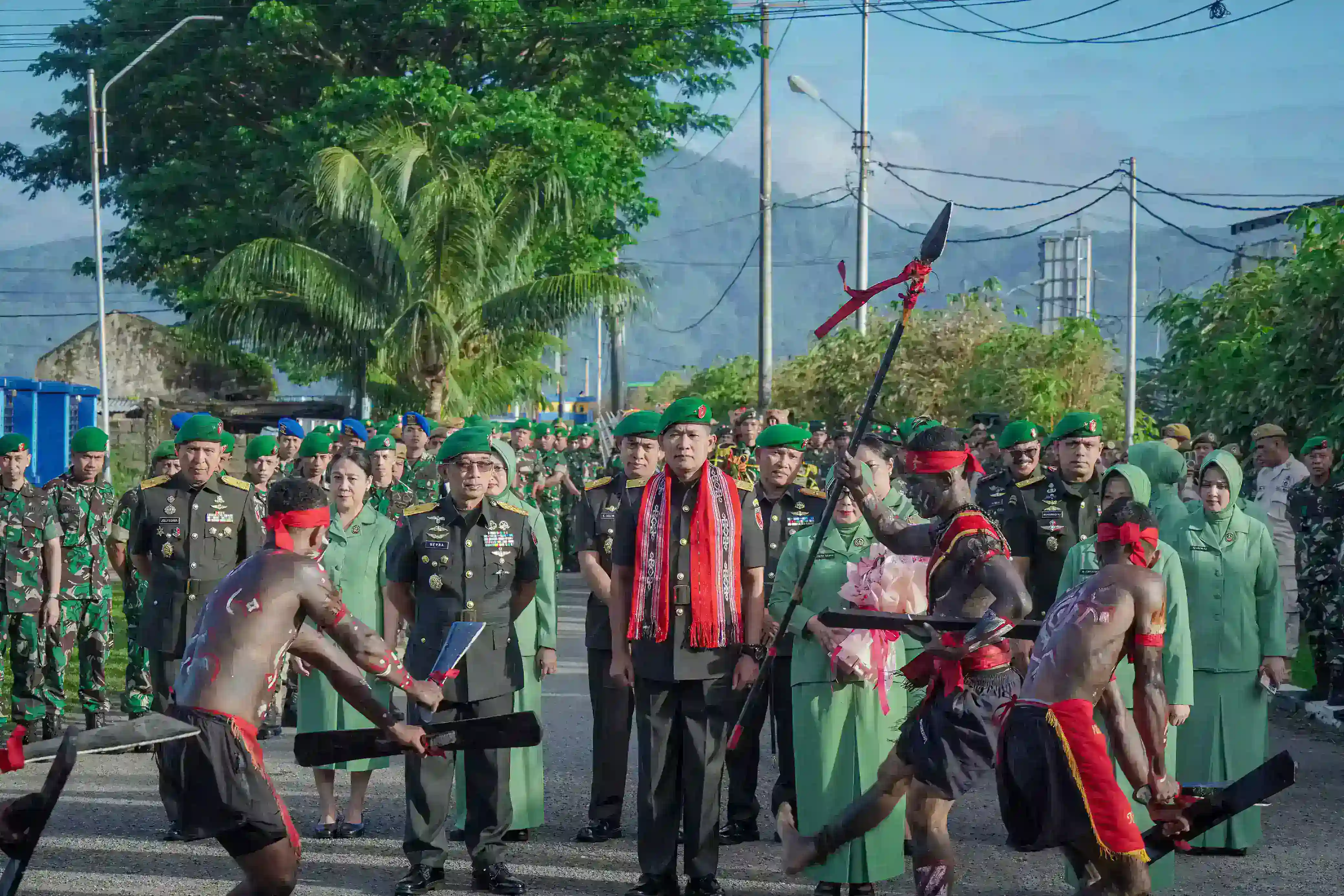 Penuh Haru dan Khidmat, Kodam XV/Pattimura Gelar Serah Terima Jabatan Kepala Staf