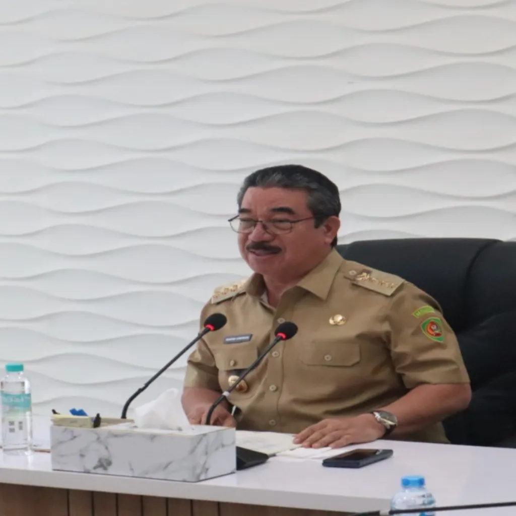 Gubernur Maluku, Hendrik Lewerissa Mengantarkan Provinsi Maluku Masuk Zona Hijau MCSP KPK