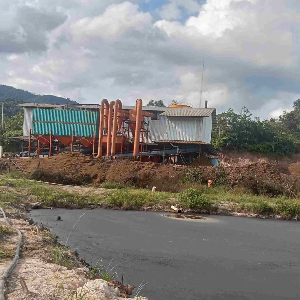 Humas PT. Rokson Darwin Meluruskan Sungai Gang Sabut di Nanga Tayap.