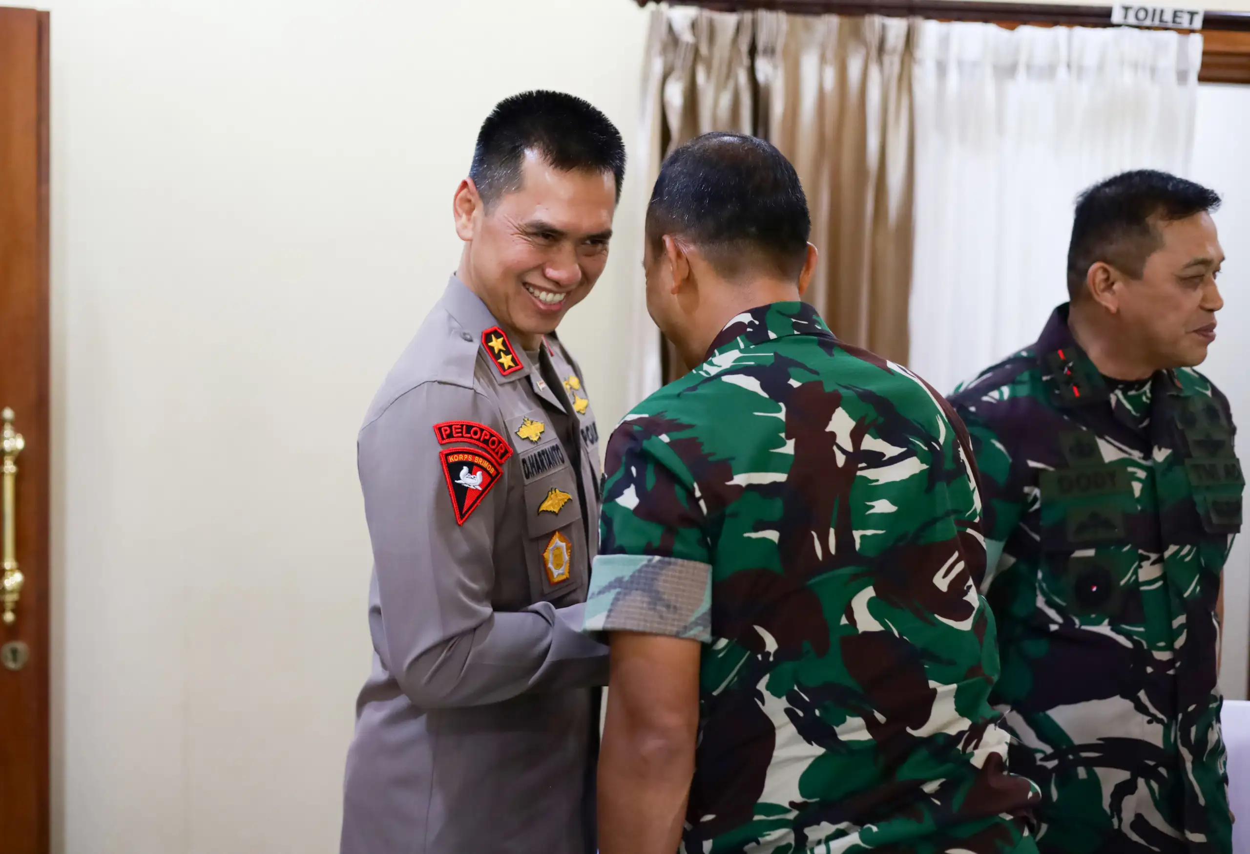 Kapolda Maluku Sambut Kasum TNI, Sinergi Amankan Penertiban Kawasan Hutan