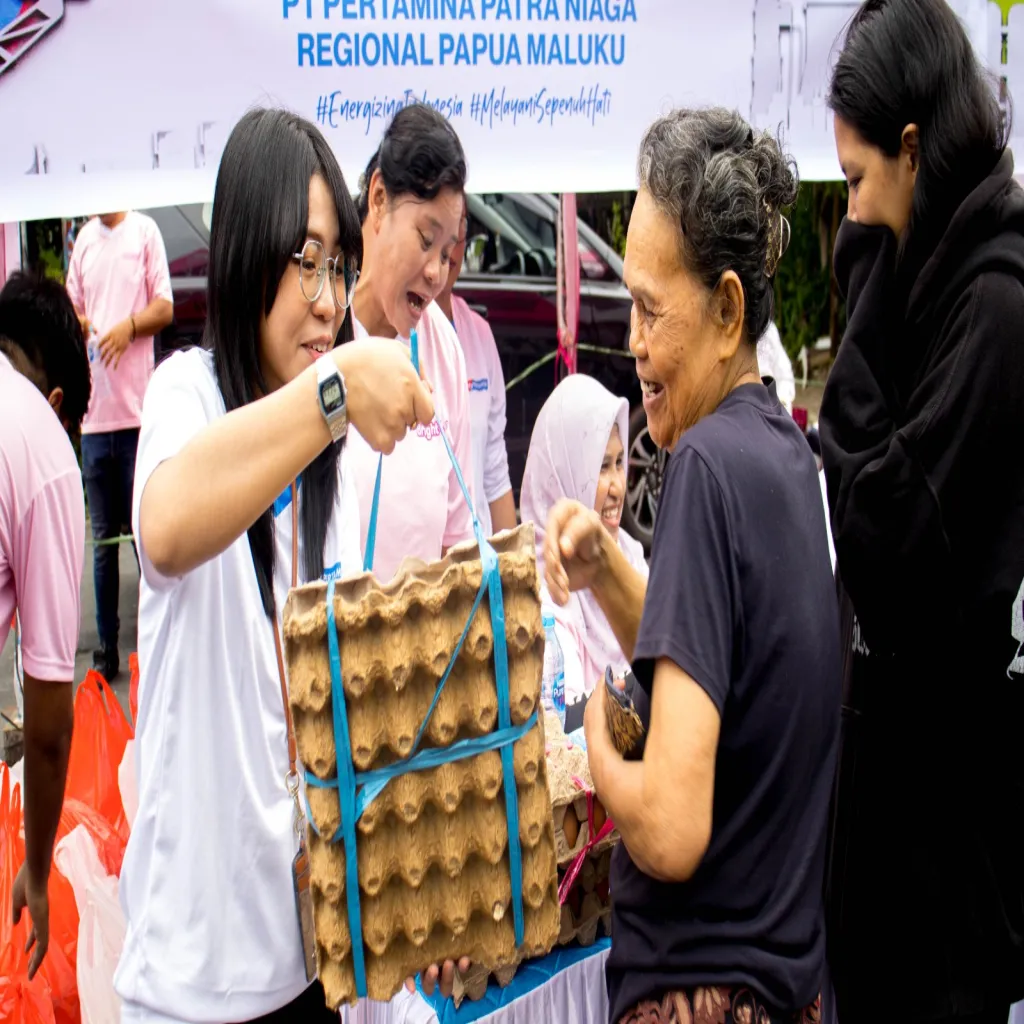 PERTAMINA PATRA NIAGA PAPUA MALUKU HADIRKAN PASAR MURAH, WUJUD KEPEDULIAN SAMBUT NATAL DAN TAHUN BARU