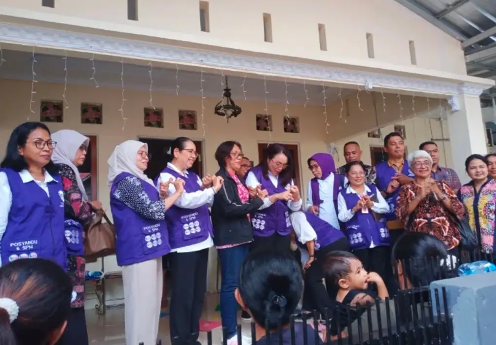 Pastikan Layanan Maksimal, Lisa Wattimena Tekankan 6 SPM  Di Posyandu Sinar Putih Dan Merpati
