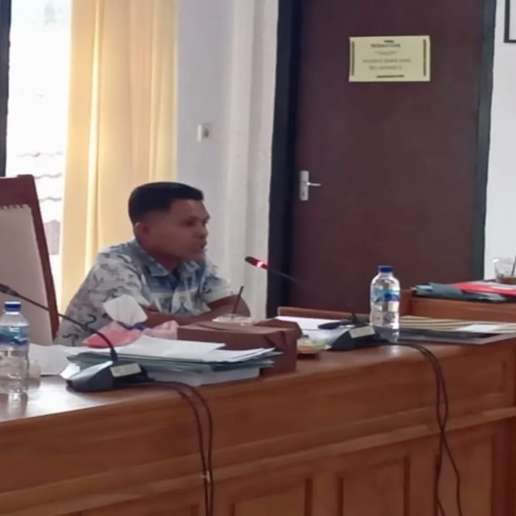 DPRD Malra Soroti Penumpukan BND di Watdek: Yosua Remaur Minta Rapat Gabungan Bahas Legalitas dan Data Konsumen