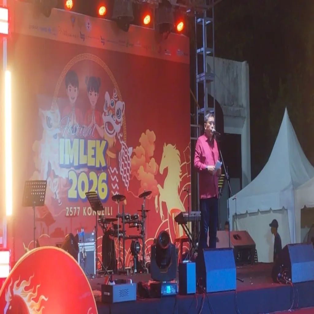 Buka Perayaan Festival Imlek 2577, Walikota Ambon Ajak Warga Perkuat Persaudaraan
