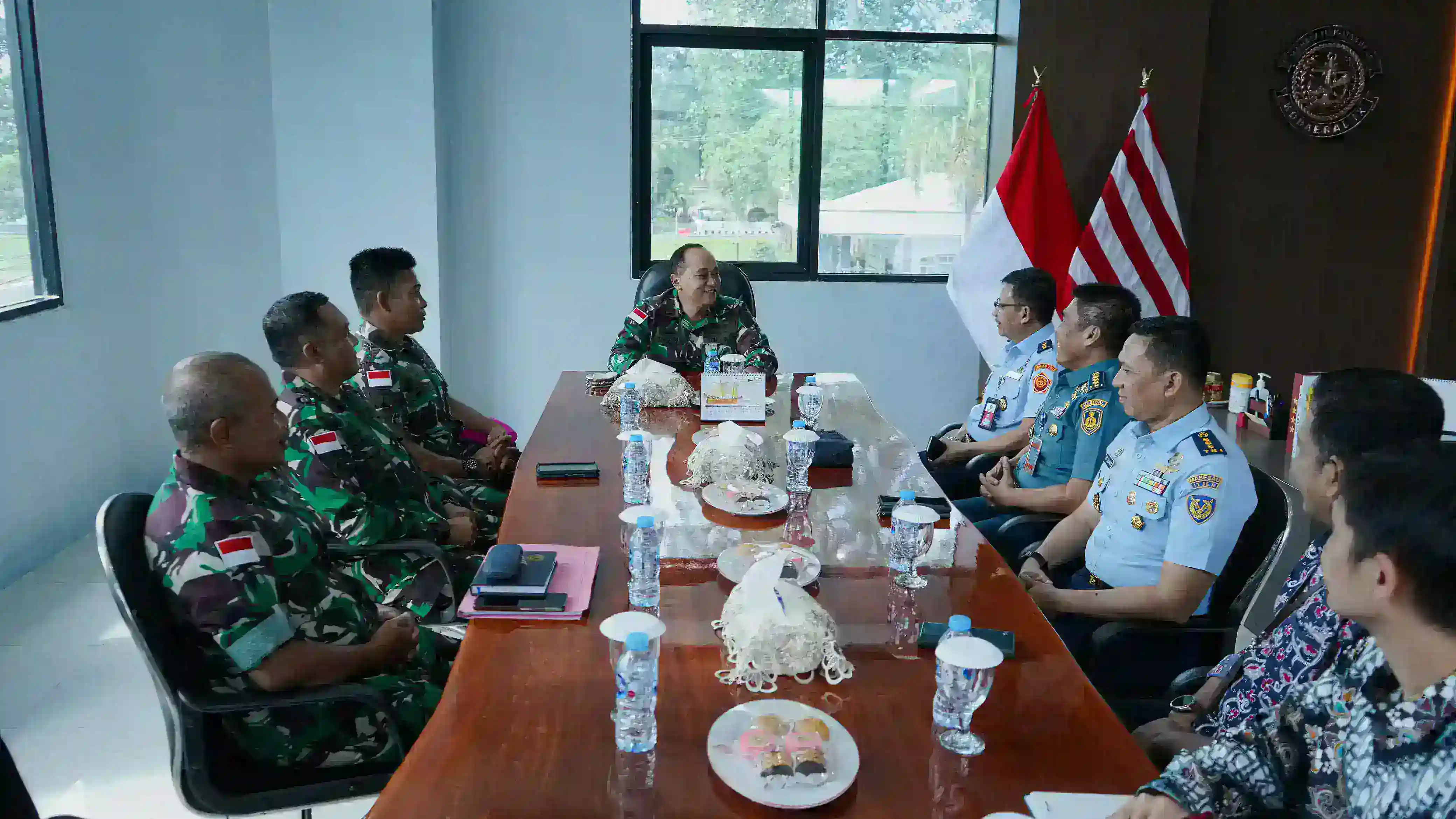 Komandan Kodaeral IX Terima Courtesy Call Tim Audit Itjen Kemhan