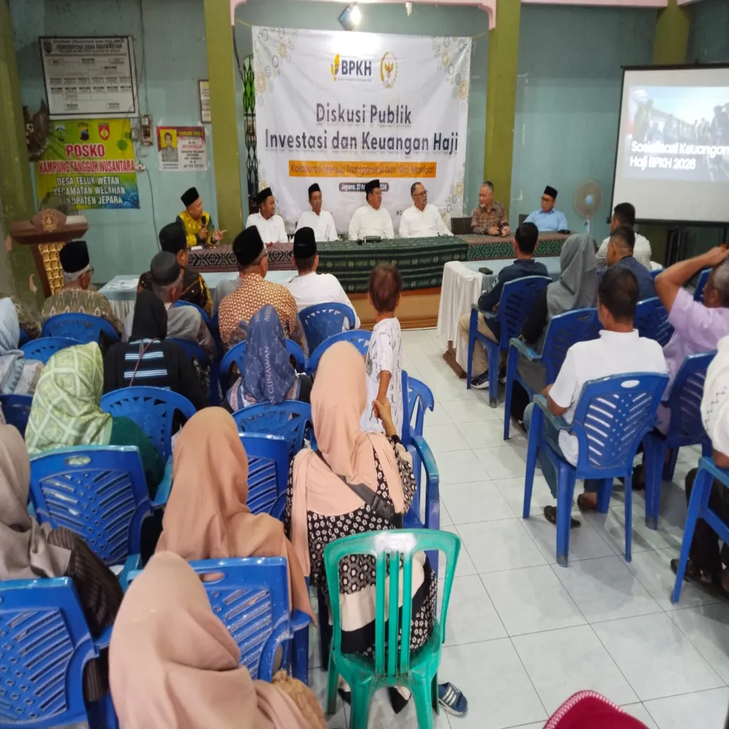 Wakil DPR RI  Komisi VIII Abdul Wachid Mengadakan  Giat BPKH Di Balai Desa Teluk Wetan