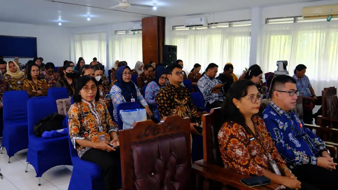 OJK MALUKU DAN BKKBN PERKUAT LITERASI KEUANGAN UNTUK WUJUDKAN KELUARGA CERDAS FINANSIAL, TANGGUH EKONOMI, DAN BERKUALITAS