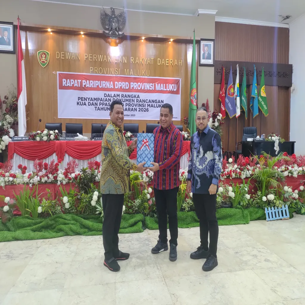 WAGUB SAMPAIKAN RANCANGAN KUA-PPAS TAHUN 2026 DI RAPAT PARIPURNA DPRD