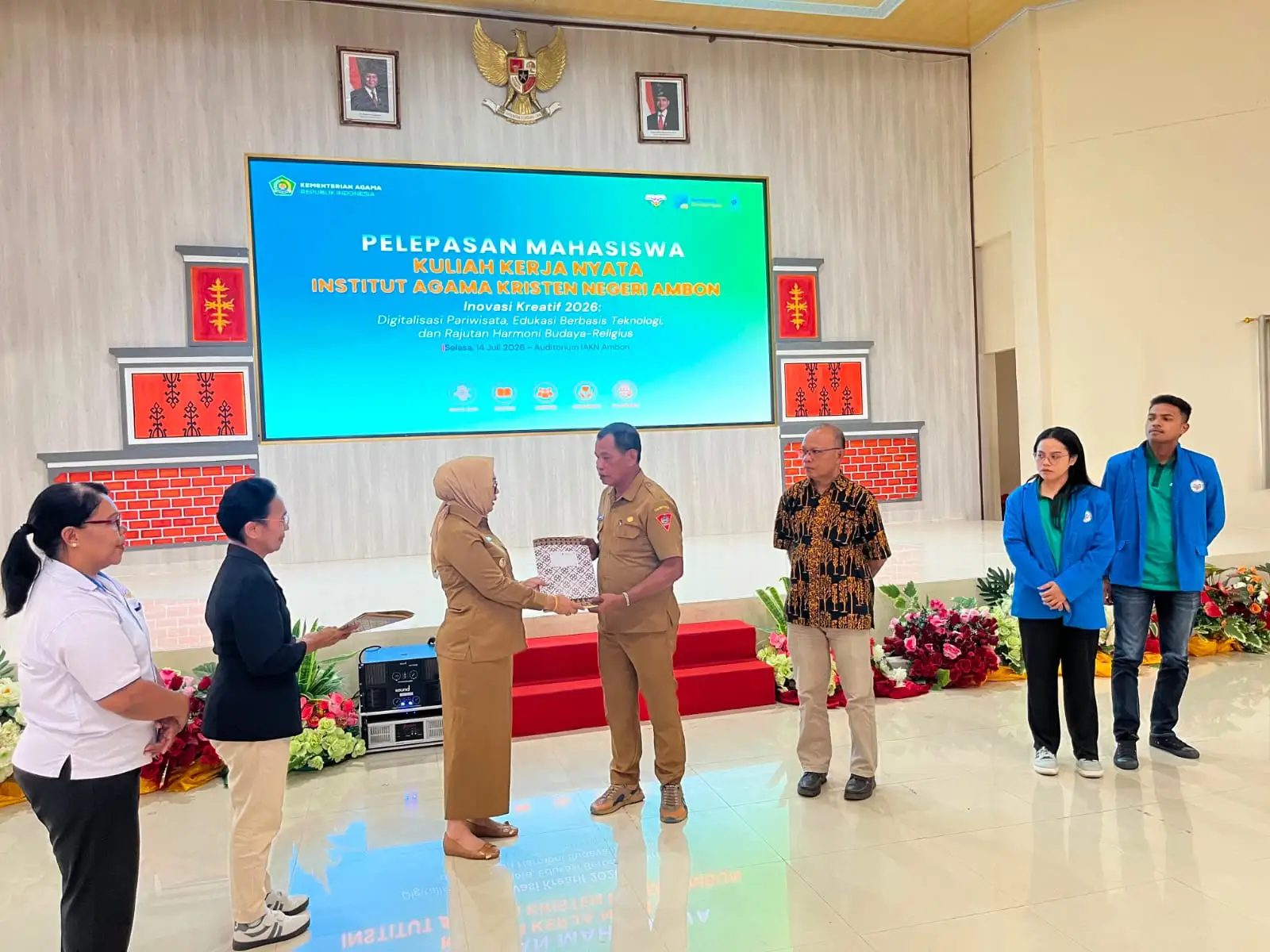 147 Mahasiswa IAKN Ambon Dilepas: Bawa Inovasi Digital, Lestarikan Budaya-Religius di 10 Lokasi Pengabdian