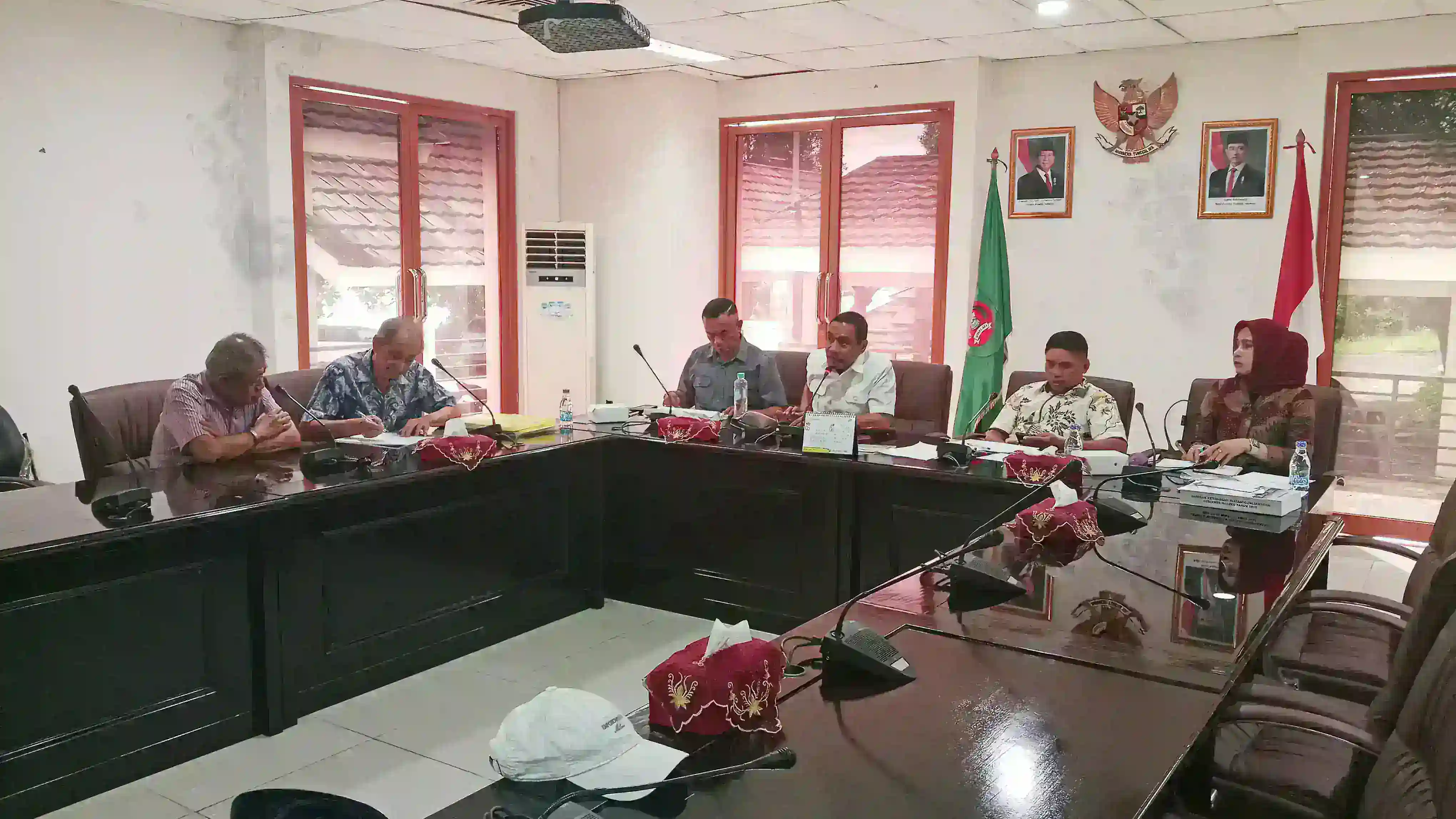 Jangan Ada Celah: Komisi I DPRD Maluku Minta Imigrasi Awasi Ketat WNA di Gunung Botak