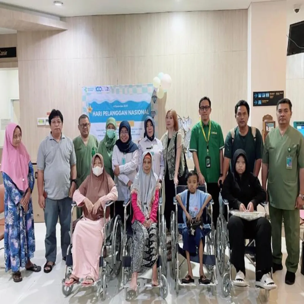 “Roda Harapan” MMLWF: Kursi Roda untuk Pasien, Kisah Haru di Dua Rumah Sakit Semarang