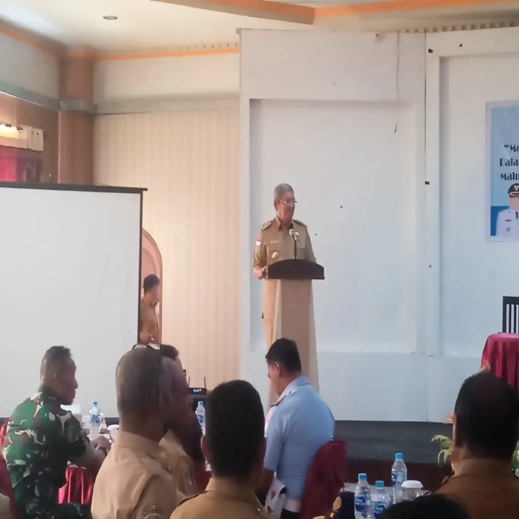 Buka Pembinaan Kerukunan Umat Beragama, Bupati Malra Ajak Warga Rawat Toleransi dan Nilai Ain Ni Ain