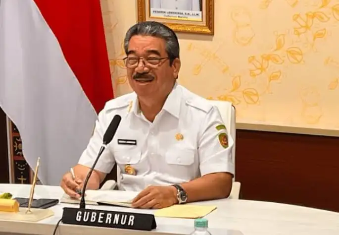 Dari Tuduhan Menipu hingga Proyek Triliunan: Ujian Kepemimpinan Hendrik Lewerissa di Maluku
