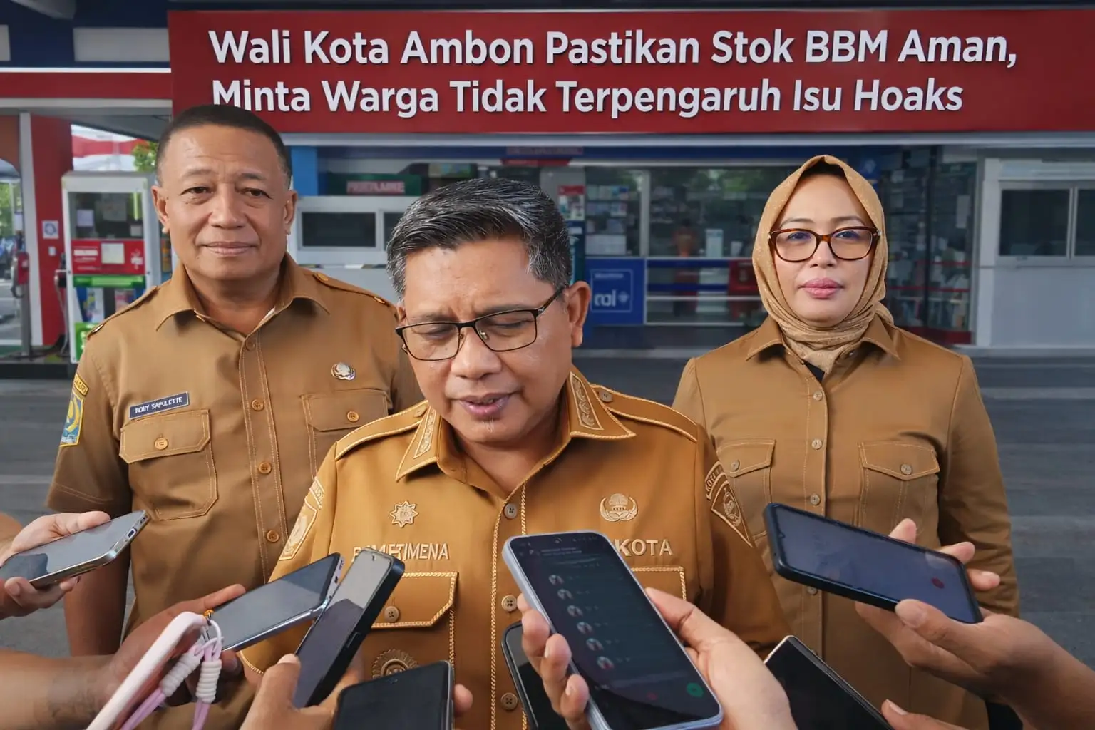 Antrean BBM di Ambon Tak Ada Kelangkaan, Walikota Pastikan Stok Aman dan Siap Jaga Stabilitas Harga