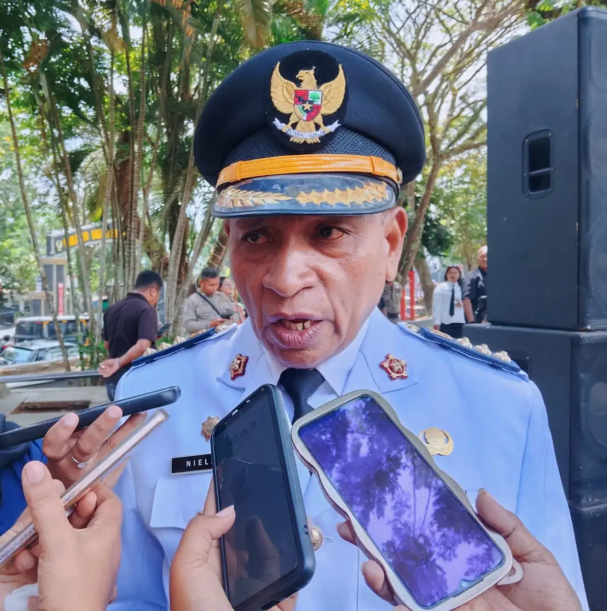Dilantik Jadi Camat Nusaniwe, Niel Wattimena Tegaskan: Bekerja dengan Hati, Jujur Dan Profesional Demi Wujudkan 17 Program Unggulan Kota