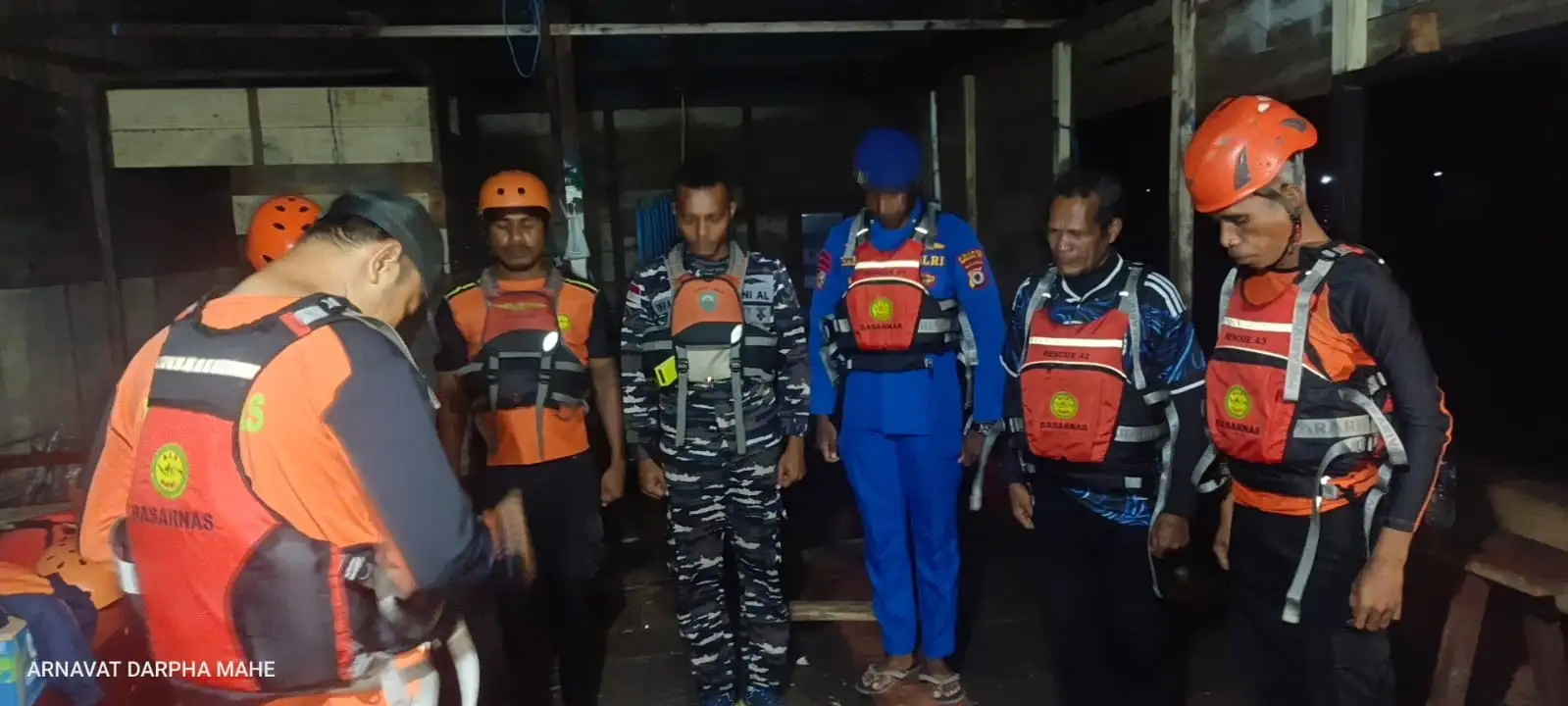 Alami mati mesin, speedboat POB 14 orang berhasil diselamatkan Tim SAR Gabungan