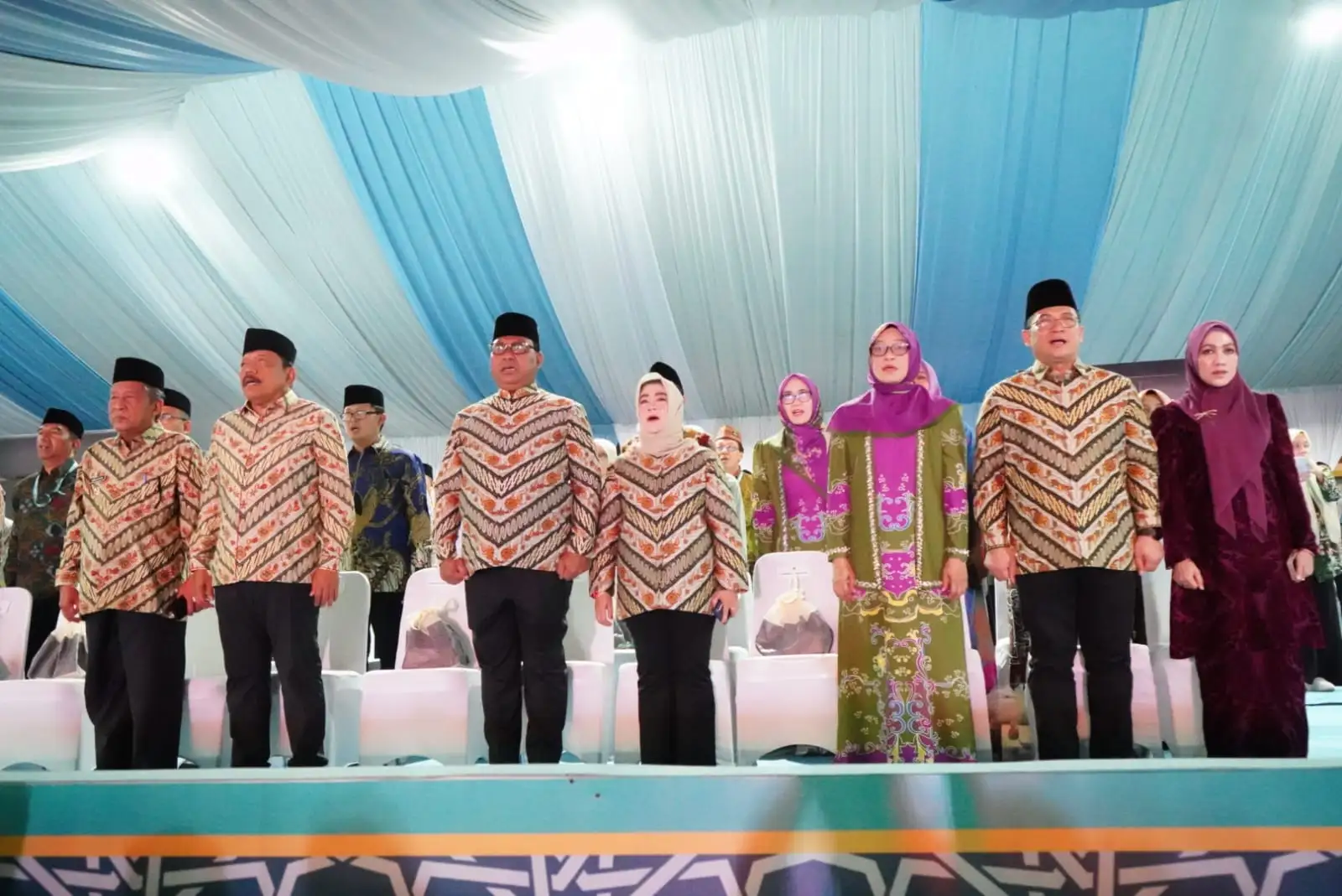 Wagub Maluku Hadiri Penutupan MTQ Nasional XXXI, Berikan Apresiasi dan Semangat untuk Kafilah Maluku