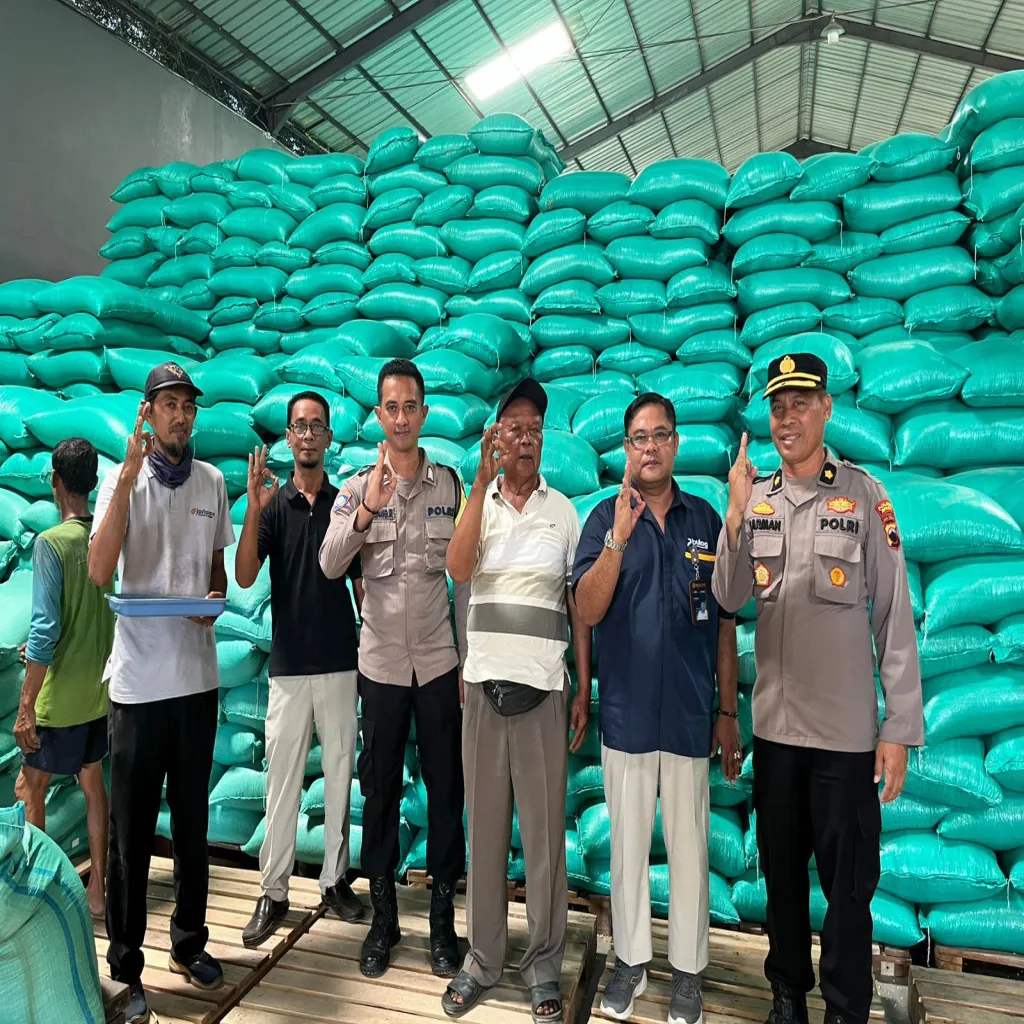 Dukung Swasembada Pangan, Polres Jepara Lepas Puluhan Ton Jagung ke Bulog Pati