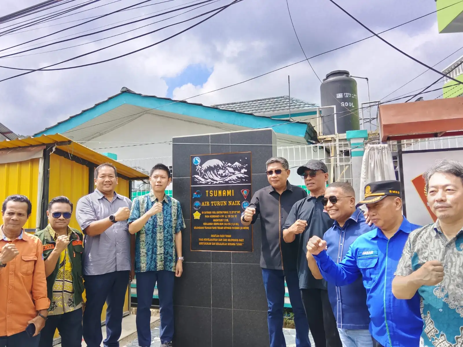 Ambon Menuju Kota Tangguh Bencana: Wali Kota Bodewin Wattimena Resmikan Tugu Tsunami dan Sistem Peringatan Dini Banjir