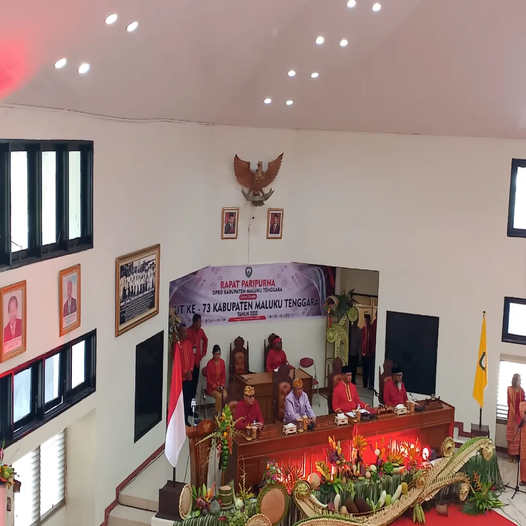 Bupati Thaher Hanubun,Di HUT ke-73 Maluku Tenggara: Saatnya Berpikir dan Bertindak dengan Cara yang Berbeda