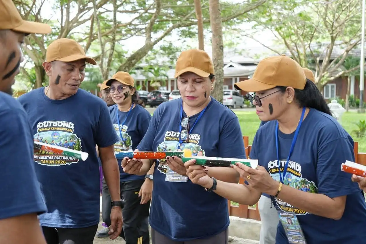 Perdana Digelar! Universitas Pattimura Outbound di Pantai, Ternyata Ini Tujuan Sebenarnya