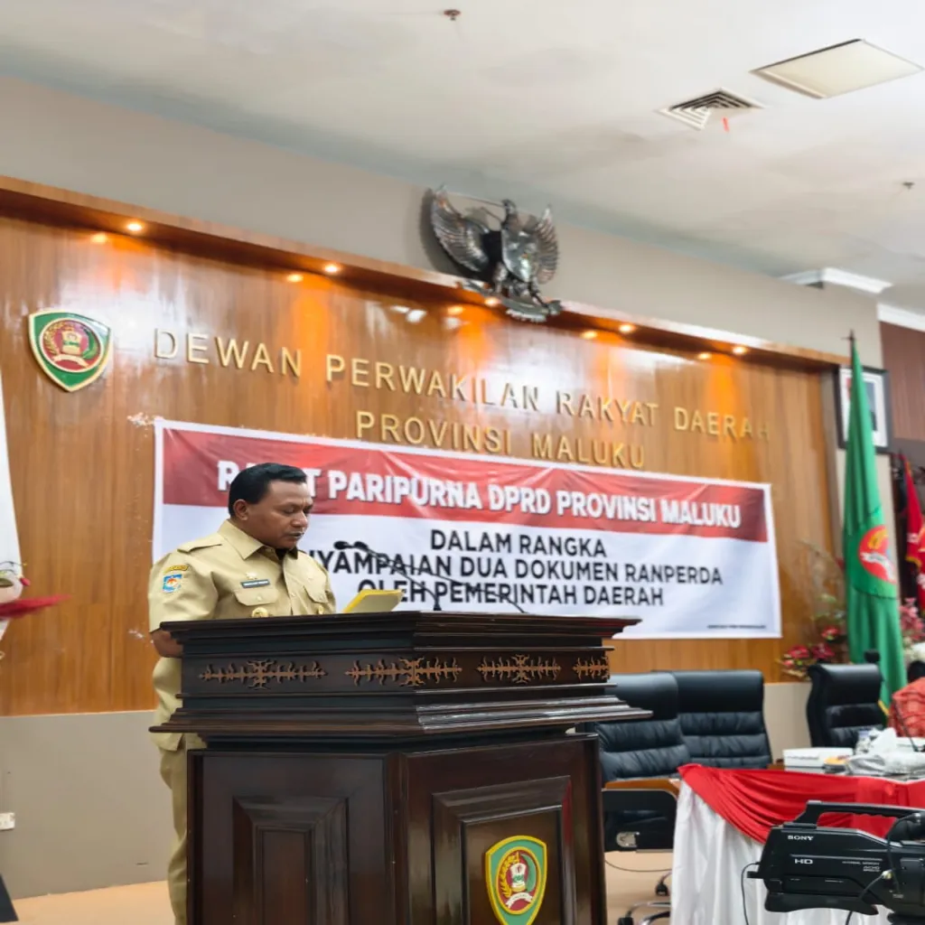 Wagub Maluku Hadiri Rapat Paripurna DPRD, Sampaikan Ranperda Provinsi Maluku Tahun 2026