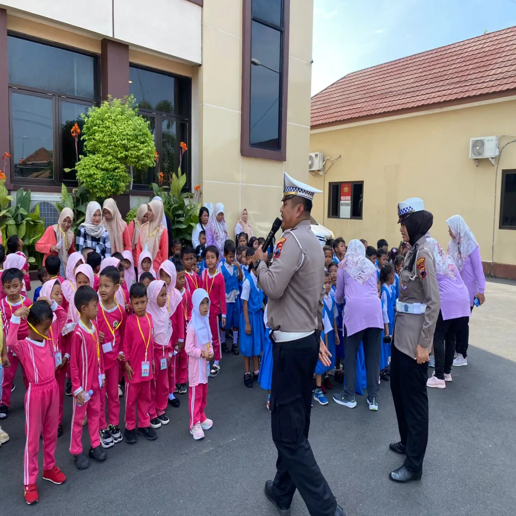 Satlantas Polres Jepara Tanamkan Tertib Lalu Lintas Sejak Dini Lewat Program Edukasi Aladin