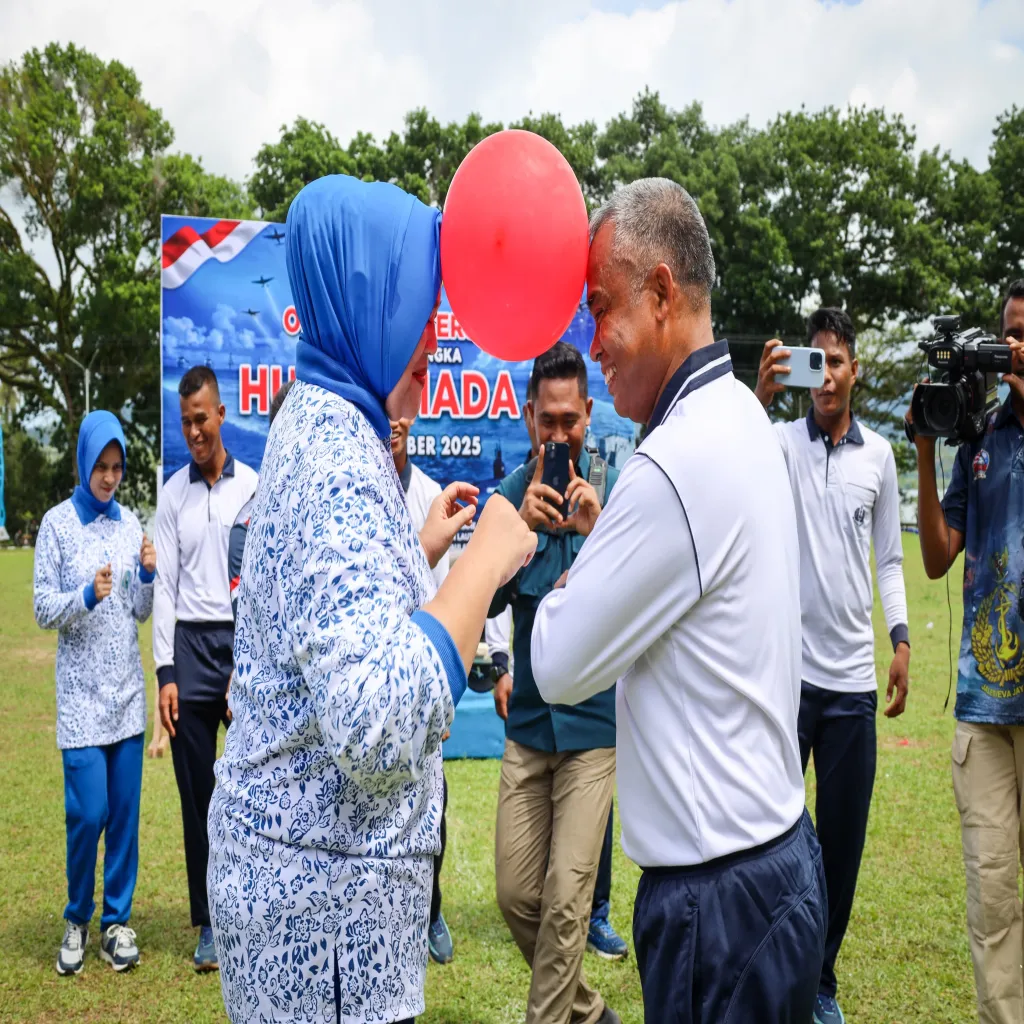 KODAERAL IX GELAR OLAHRAGA BERSAMA JELANG HUT ARMADA RI TAHUN 2025