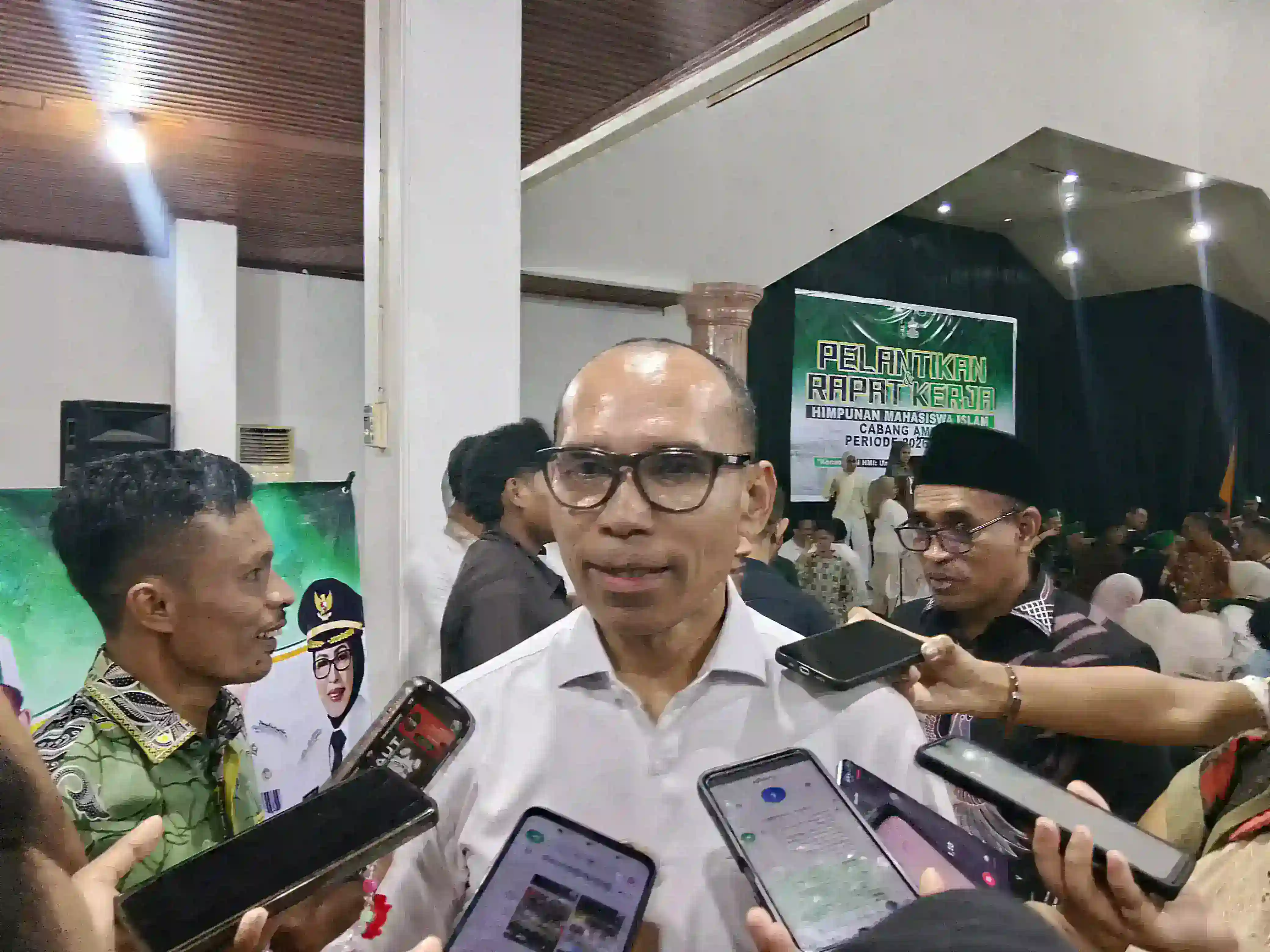 Hadiri Pelantikan HMI Ambon, Anggota DPR RI Alimuddin Kolatlena Dorong Sinergi Bersama Pemkot