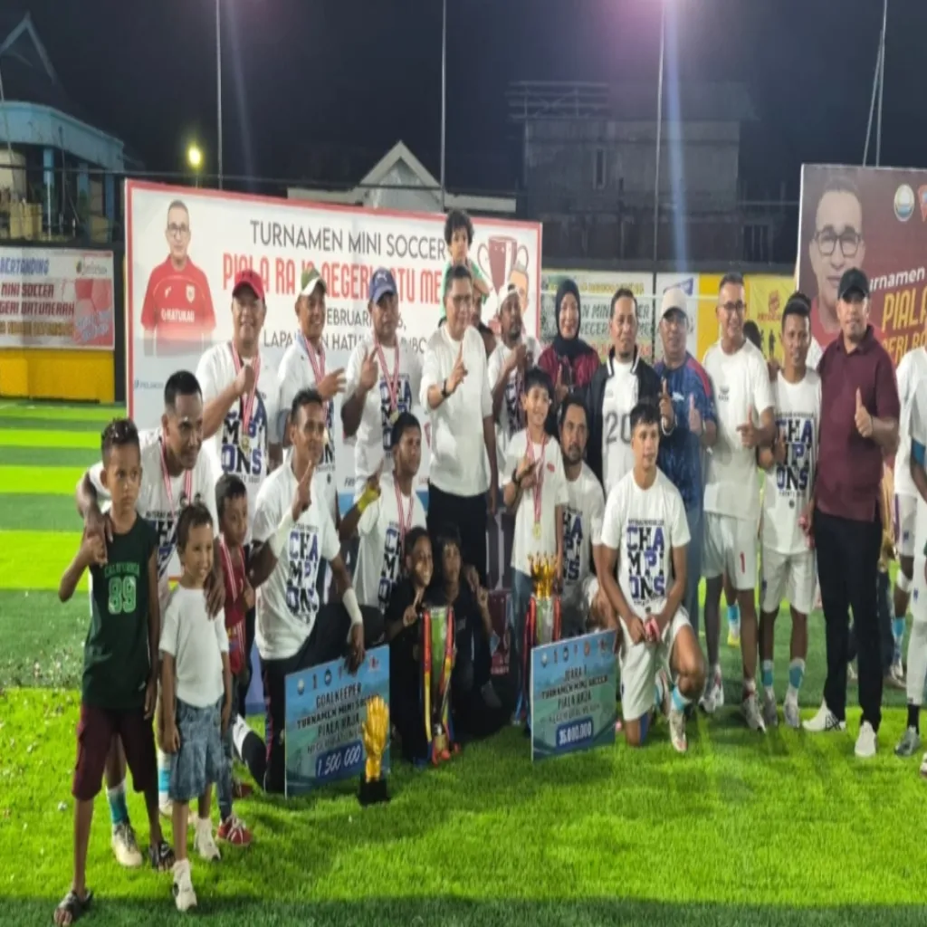 Wali Kota Ambon Tutup Turnamen Mini Soccer Piala Raja Negeri Batu Merah