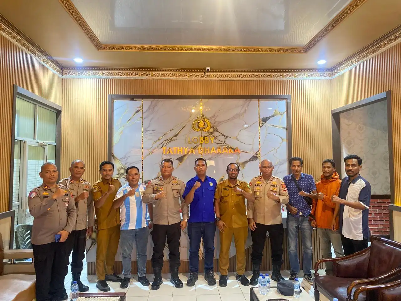 KNPI KOTA TUAL DAN FANS PIALA DUNIA 2026 SATUKAN LANGKAH, USUNG PAWAI DAMAI #PEACEFROMKEI PASCA KONFLIK SOSIAL