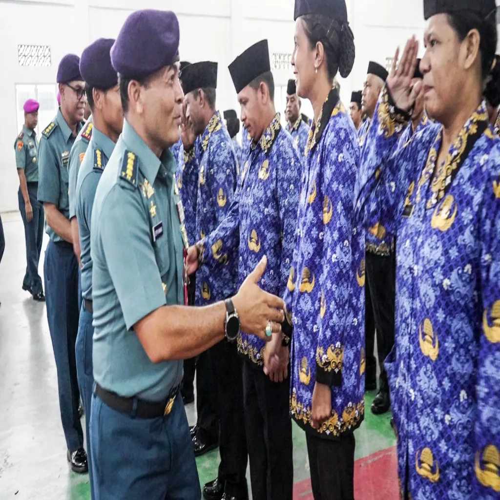 WADAN KODAERAL IX PIMPIN  APEL KHUSUS DALAM RANGKA MEMPERINGATI HUT KORPRI TAHUN 2025 