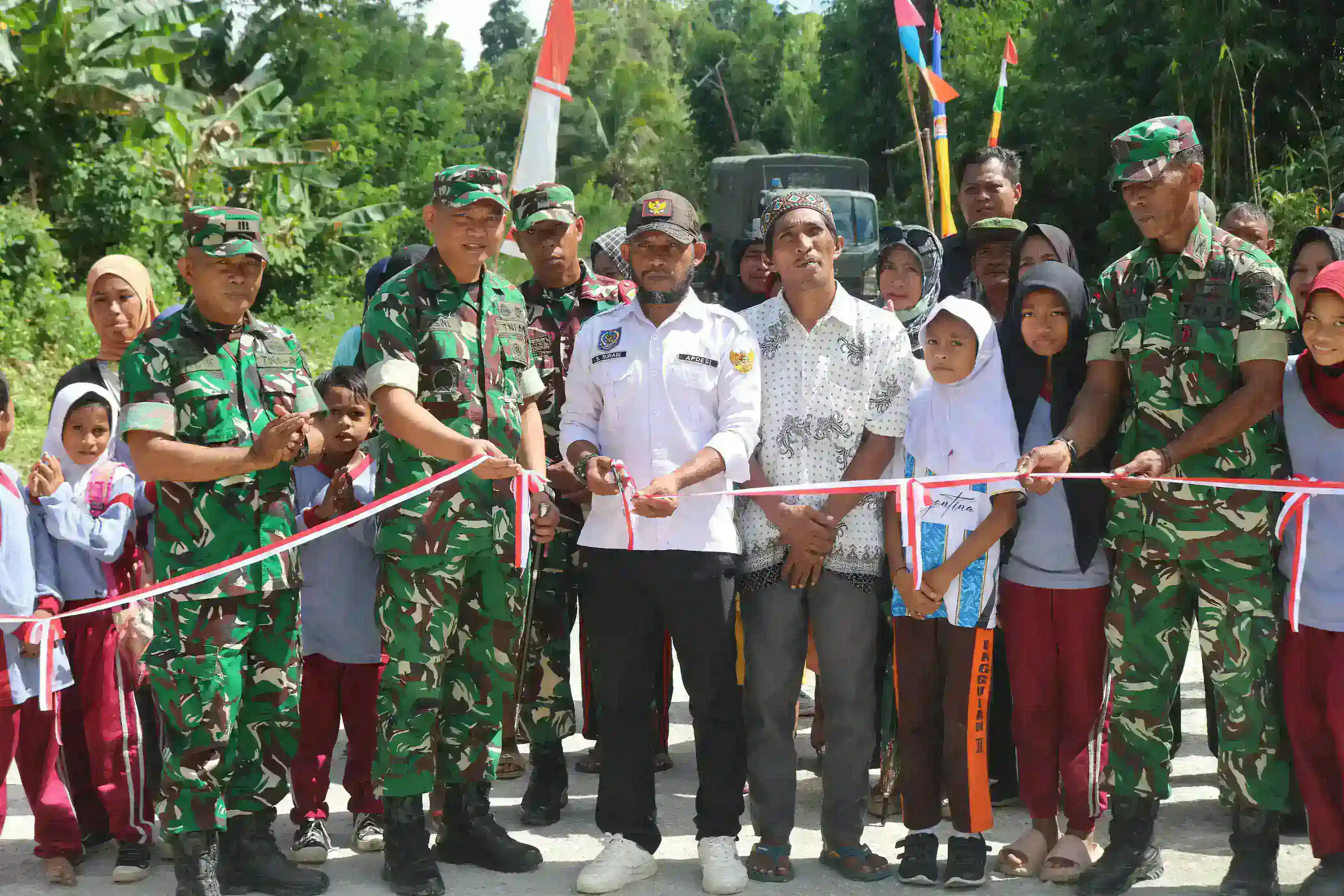 Resmikan Jembatan Garuda, Dandim 1514/Morotai Perkuat Konektivitas Dan Tingkatkan Kesejahteraan Masyarakat