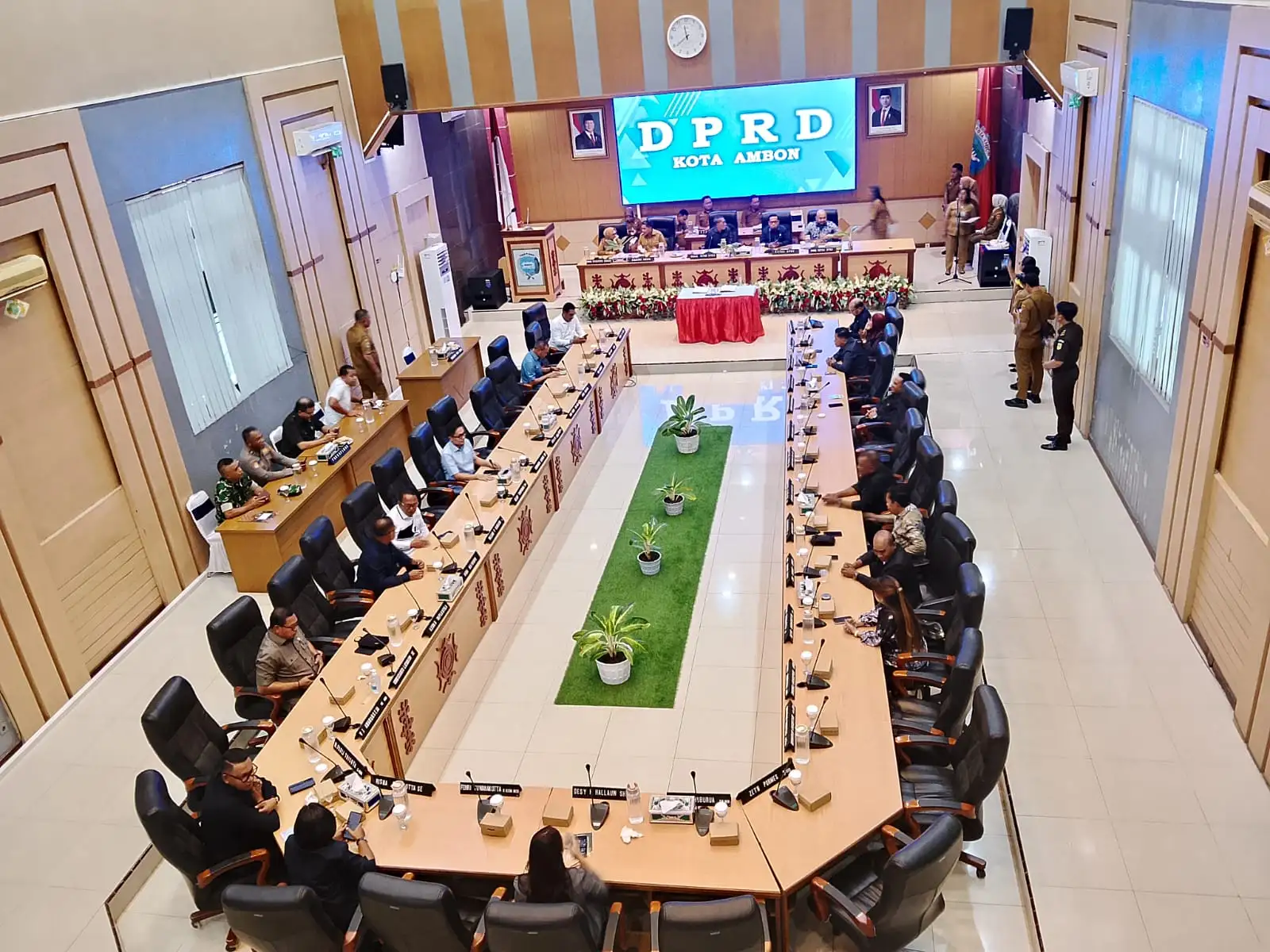 Capaian Pembangunan Kota Ambon Tahun 2025: 99% Masyarakat Sadar Tanggung Jawab Kebersihan